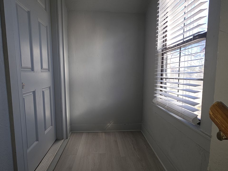 1st image of 1725 NW 18th St APT C