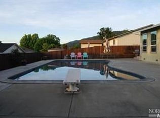 1367 Burgundy Dr, Ukiah, CA 95482