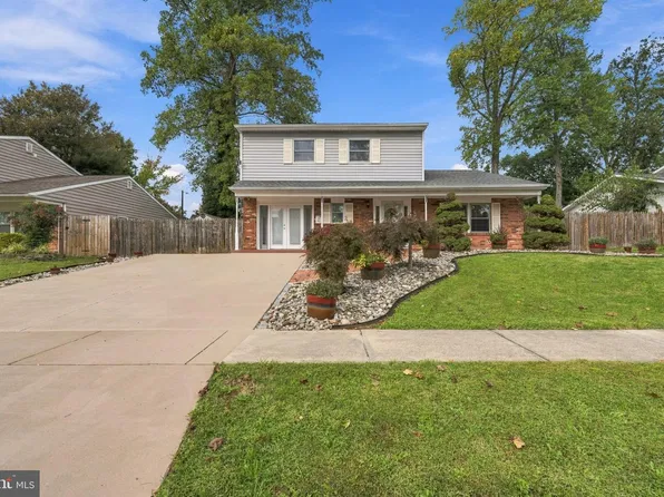 24 Ardmore Rd, Newark, DE 19713