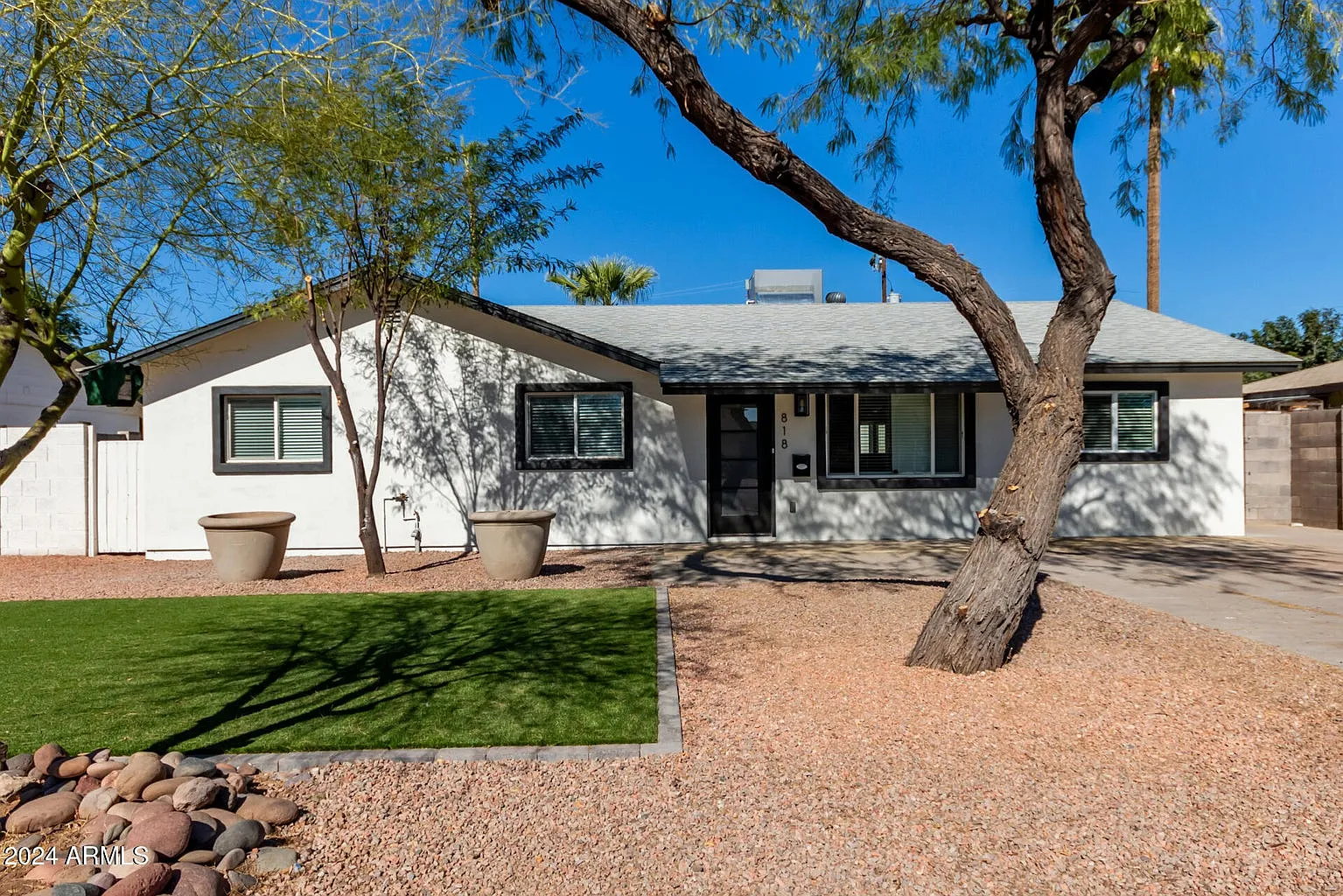 4 bed, 1716 sqft, $4,000 — Photo 1