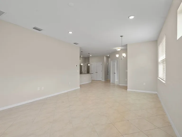 4443 Dutchess Park Rd — Photo 5