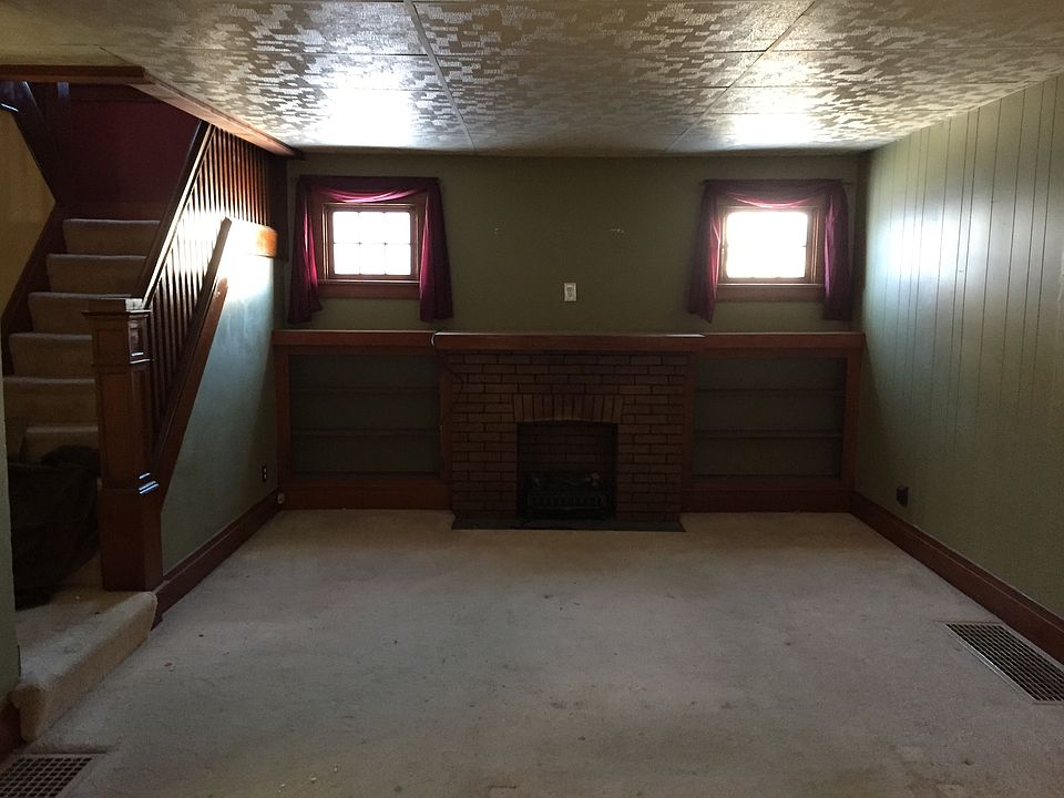 1st image of 64 Oakhurst Ave