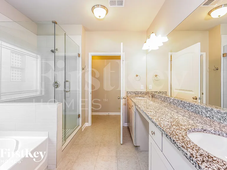 1290 Overlook Dr — Photo 13