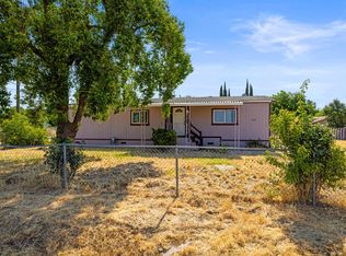 4759 Arboga Rd, Olivehurst, CA 95961