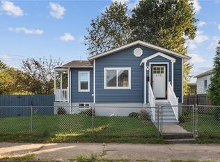 619 Birdseye St, Stratford, CT 06615