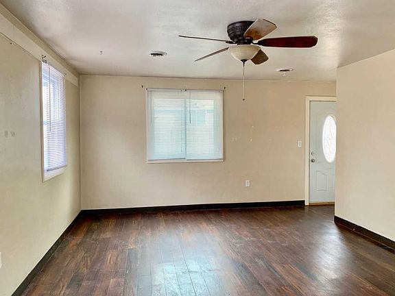 4th image of 3707 10th Avenue Ct