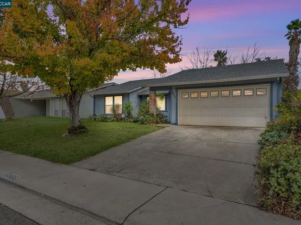 5866 Pikes Peak Way, Sacramento, CA 95842