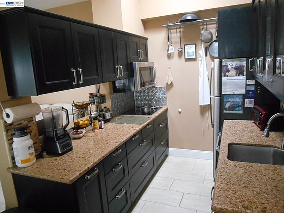 5th image of 500 W Middlefield Rd APT 178