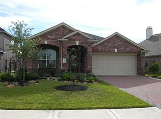 18007 Grotto Point Dr, Cypress, TX 77429