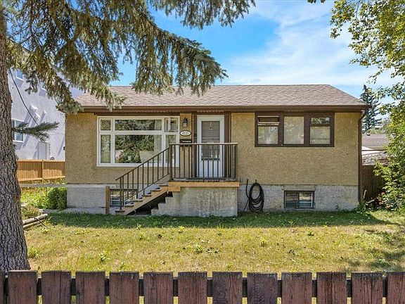 4th image of 6127 N 33rd Ave NW