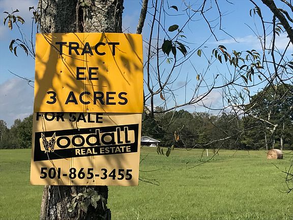 3rd image of 255 Moccasin Ln