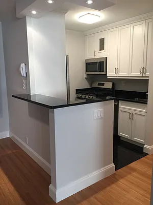 Rented by Anita Loewy, Inc | media 6