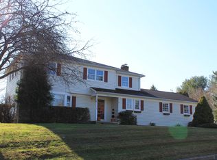 12 Hillcrest Ln, High Bridge, NJ 08829