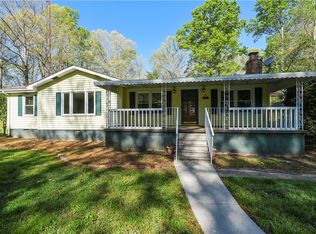 206 John Holliday Rd, Six Mile, SC 29682