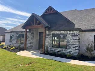 1404 Dixie Estates Way, Whitesboro, TX 76273