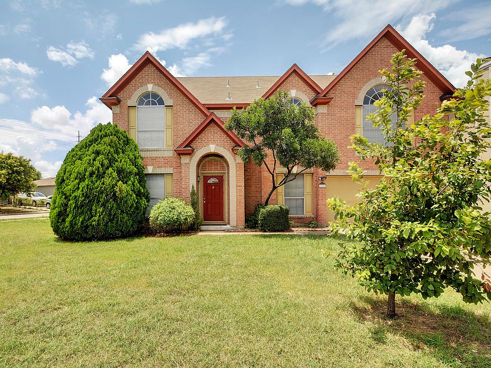 1st image of 13700 Cambourne Dr
