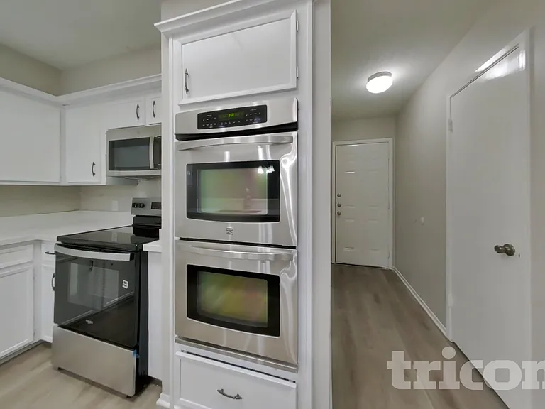 3619 Maple Glen Dr — Photo 5
