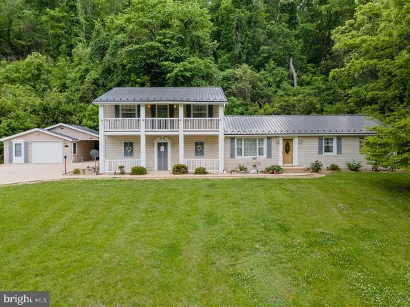 2586 Pine Grove Rd, Stanley, VA 22851