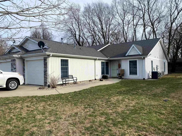 267 E Galbreath Dr, Winamac, IN 46996