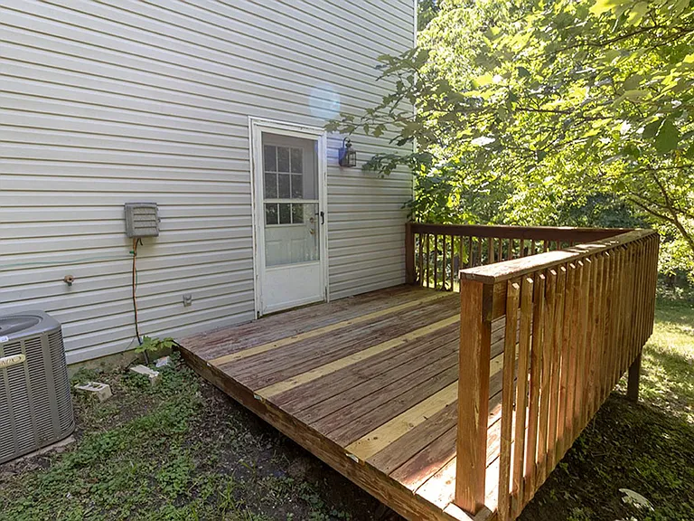 5318 Godas Cir — Photo 40