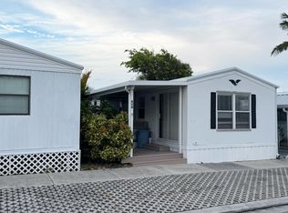 20 Briny Breezes Blvd #A, Briny Breezes, FL 33435