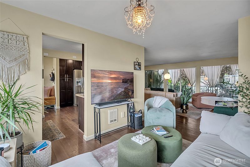 4th image of 10430 Gravelly Lake Drive SW #33