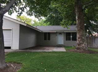 4610 Noche Ln, Reno, NV 89502