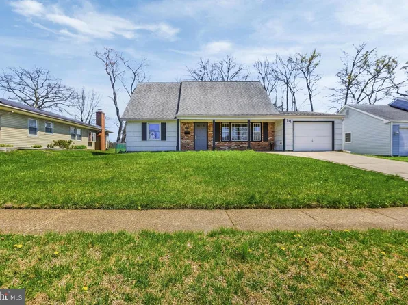 111 Edge Ln, Willingboro, NJ 08046