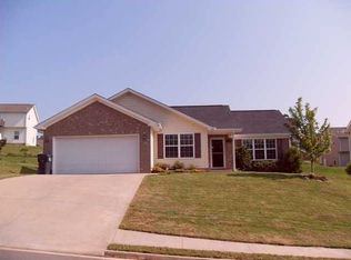 128 Altamont Ave, Dalton, GA 30720