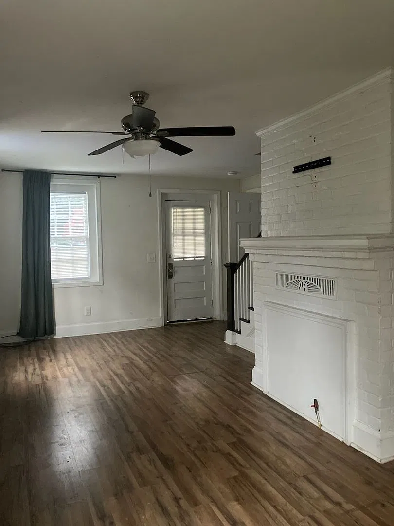 3 Bedroom, 2 Bath House in the Grid walking distance to ECU — Photo 2
