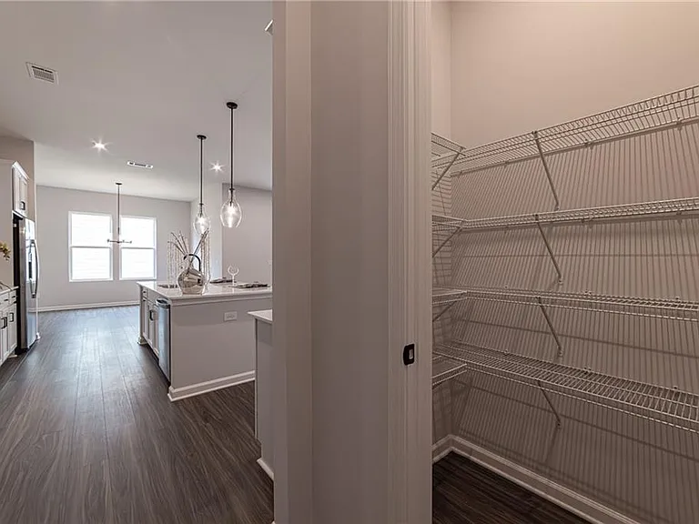 212 Birchwood Row — Photo 42