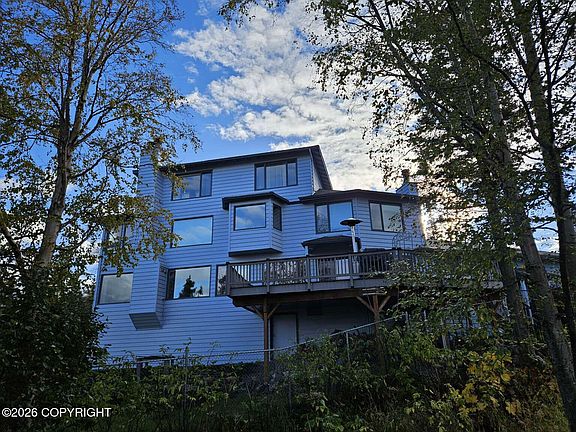 5th image of 10501 Treeline Ct