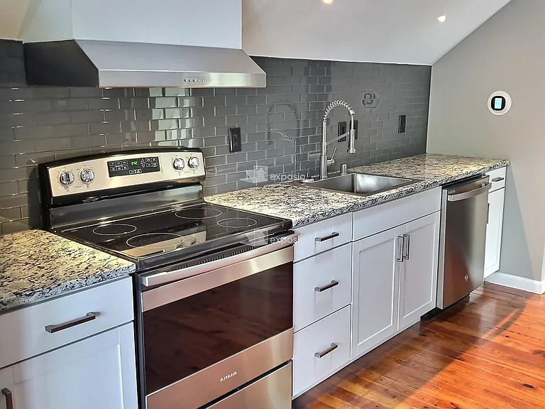 kitchen TALL CEILING