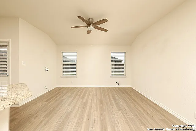 325 Colbert Ferry — Photo 13