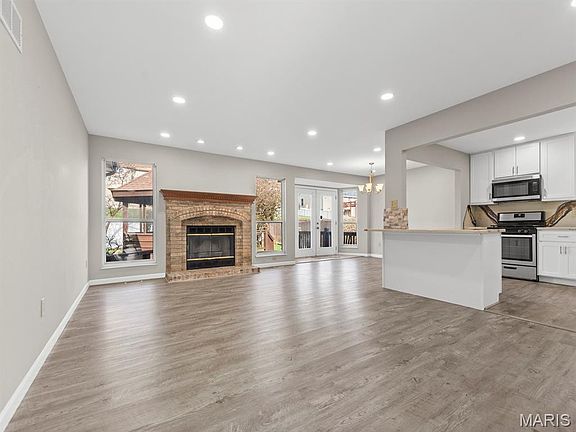 3rd image of 11418 Nora Ct