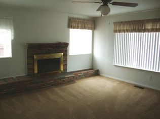 10939 Potrero Rd, Moss Landing, CA 95039