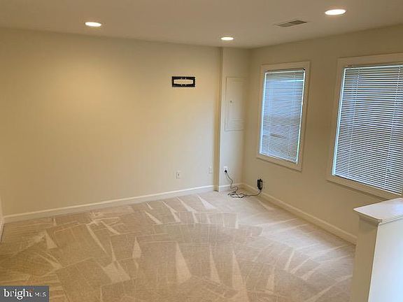 4th image of 4372 Thomas Brigade Ln