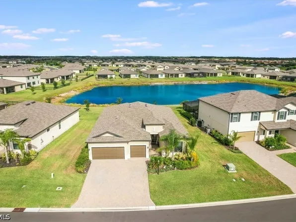 3335 Menores Way, Fort Myers, FL 33905