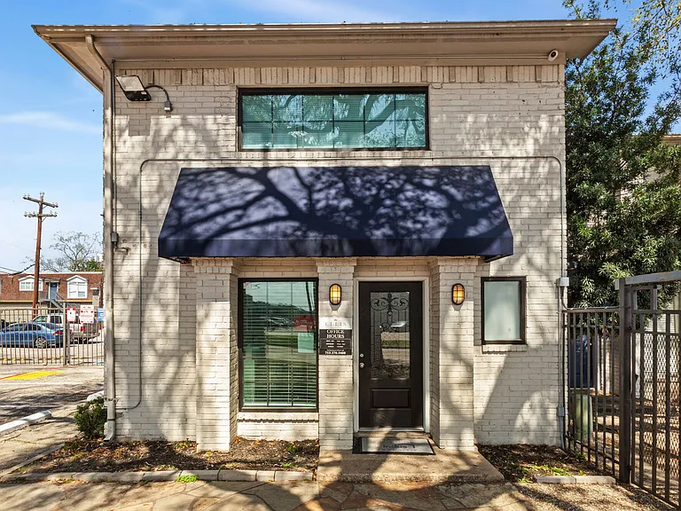 The Ellis Apartments — Photo 12