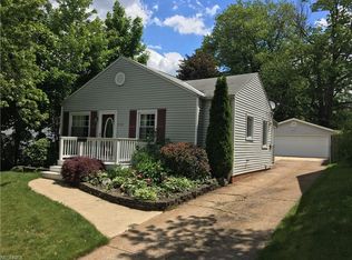 4181 W 212th St, Fairview Park, OH