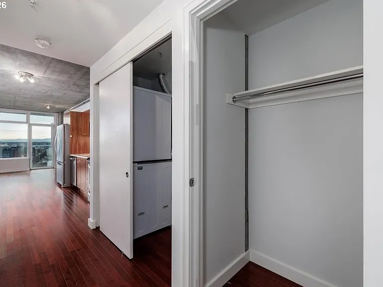 1926 W Burnside St #1511 — Photo 12