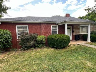 701 College St, Narrows, VA, 24124