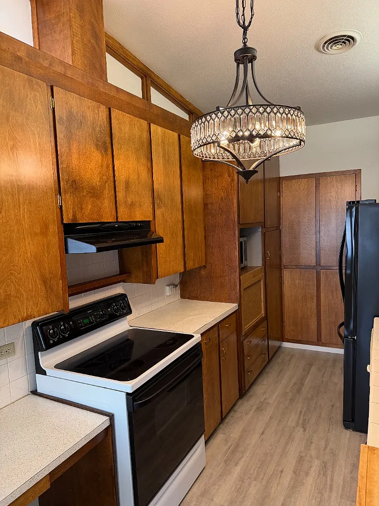 2 bed, 1200 sqft, $1,300 — Photo 2