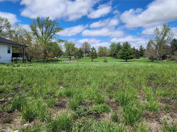 385 NW Woodmoor Dr, Waukee, IA 50263