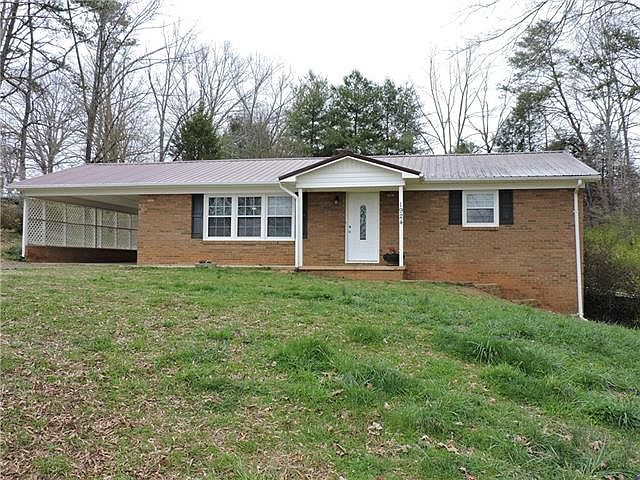 1st image of 1924 Snowberry Ln