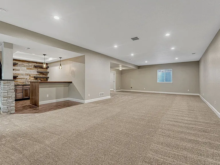 14110 Sierra Ridge Cir — Photo 44