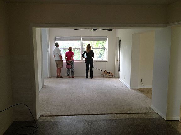 5th image of 315 Tacoma Ln