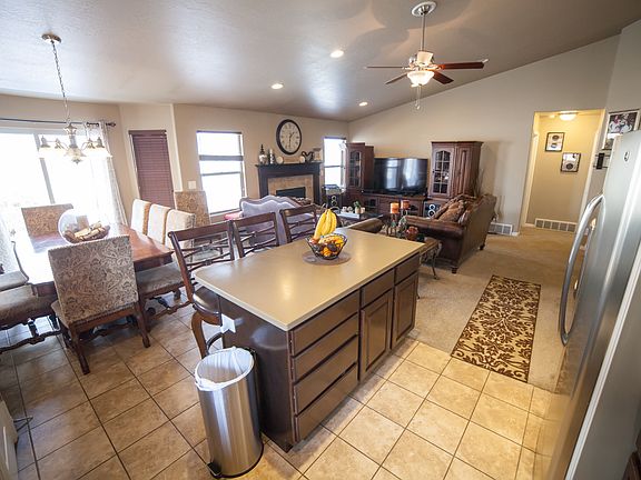 4th image of 5258 W Sandwell Dr