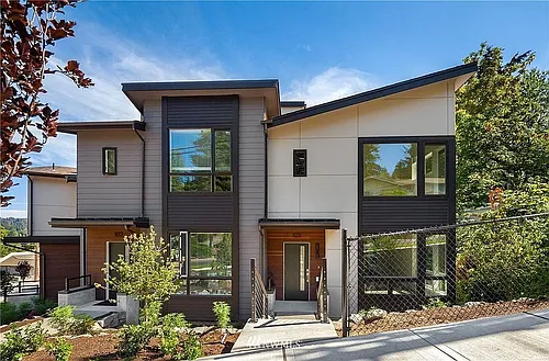 18115 65th Ave NE #103 Photo 1