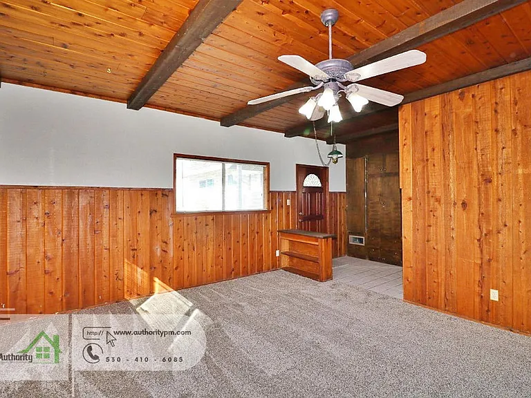 155 Mary Ln — Photo 6